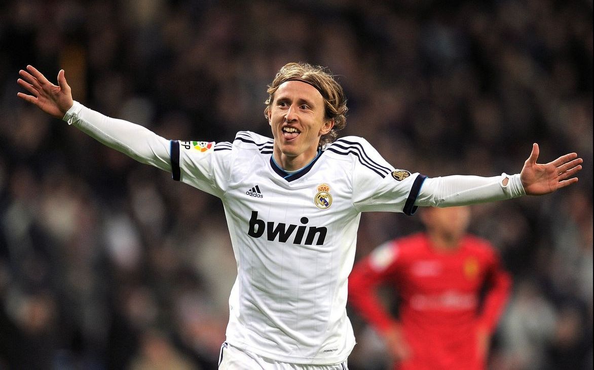 欧冠八强全部出炉，新贵强势晋级引爆热议